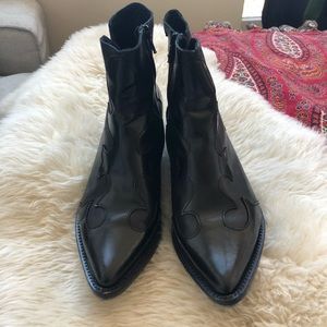 ASOS Shoes - Office London Western Boots ASOS Shoes - Office London Western Boots